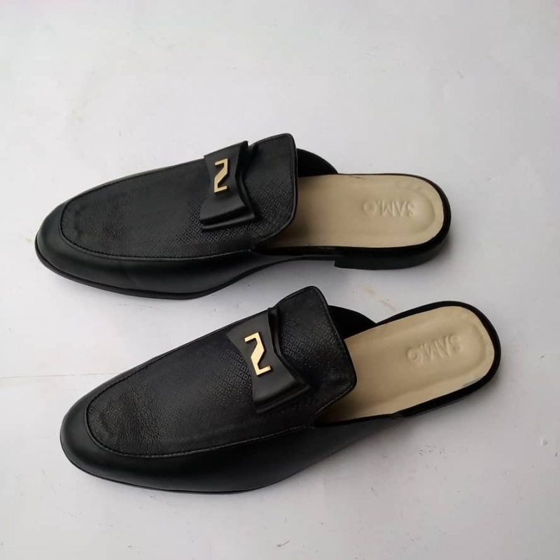 Image of Black Handmade Half-Shoe