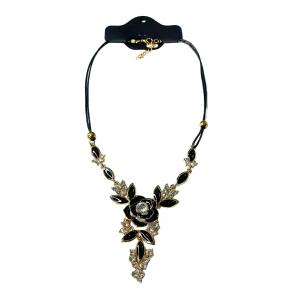 Image of Lovely Ladies Necklace