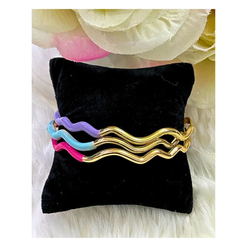 Image of Mixed Color Wavy Bracelet