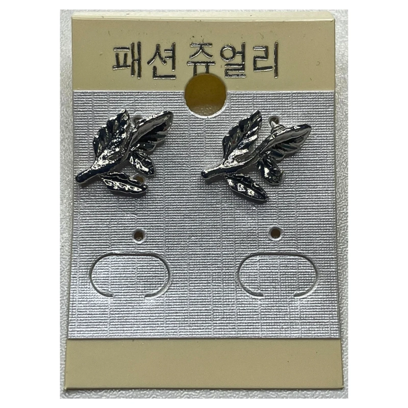 Image of Leaf Decor Ladies Earring