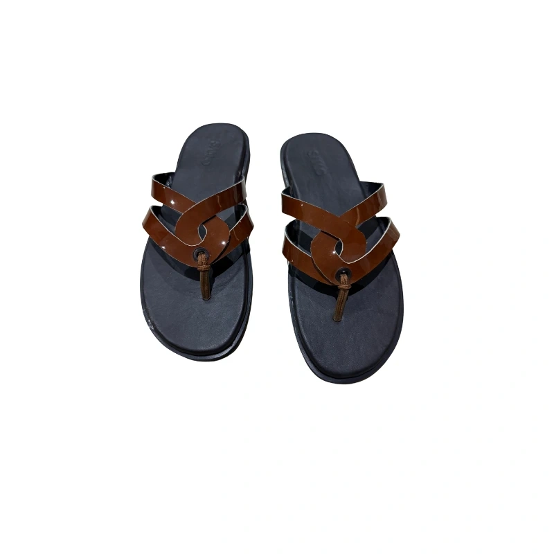 Women’s Stylish Brown Slip-On Sandals – Comfortable Flat Toe-Loop Slippers for Casual Wear
