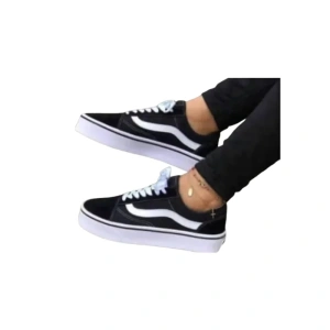 Classic Skate Shoes - Vans Old Skool Black & White Sneakers